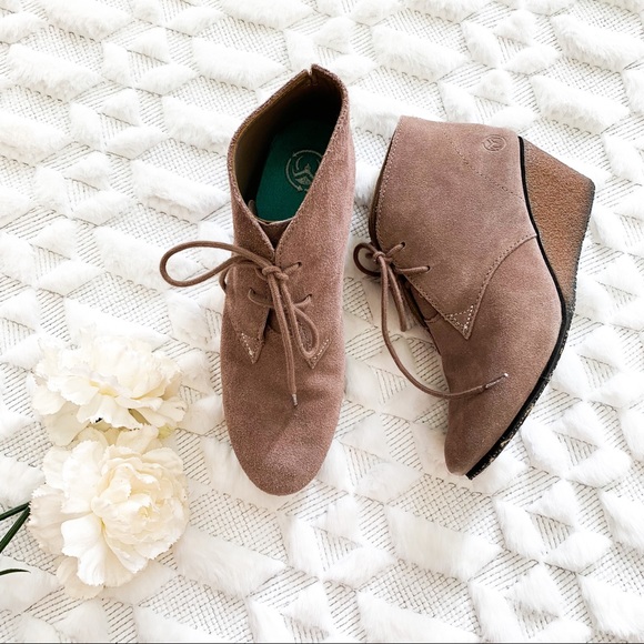 ocean minded by crocs